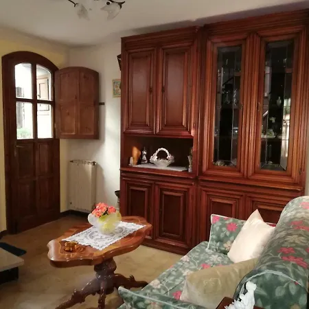 Casetta Del Sole Holiday home Corsanico-Bargecchia