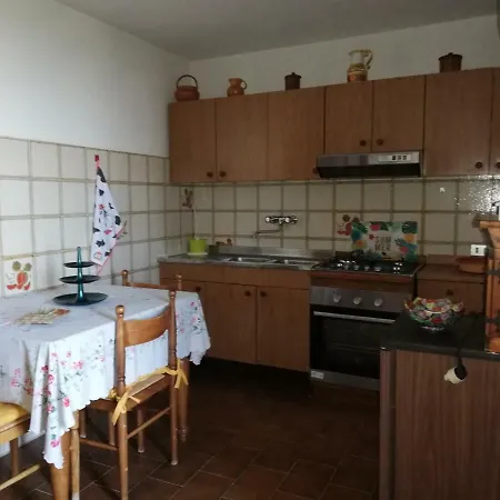 Holiday home Casetta Del Sole Corsanico-Bargecchia